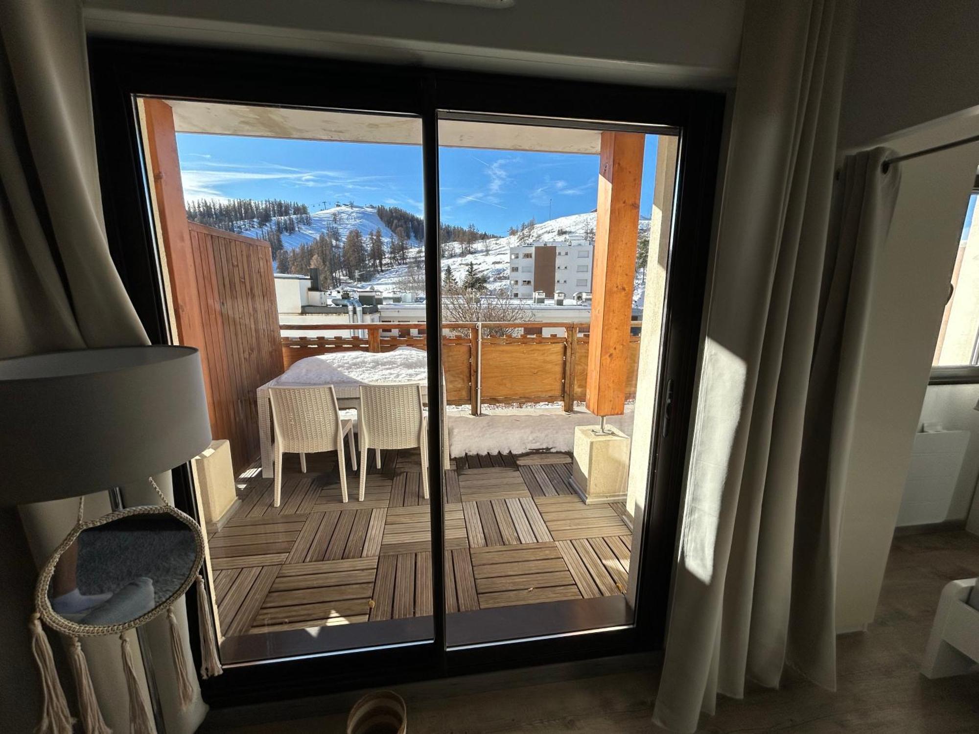 Superbe Appartement Avec Piscine Et Garage Péone Exteriér fotografie